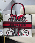 GLAMI MeGLAMIum Book Tote Latte Multicolor Cupidon Embroidery, Red/White, For Women WomenÃ¢â‚¬â„¢s Handbags, 41cm CD M1296ZTQG_M941
