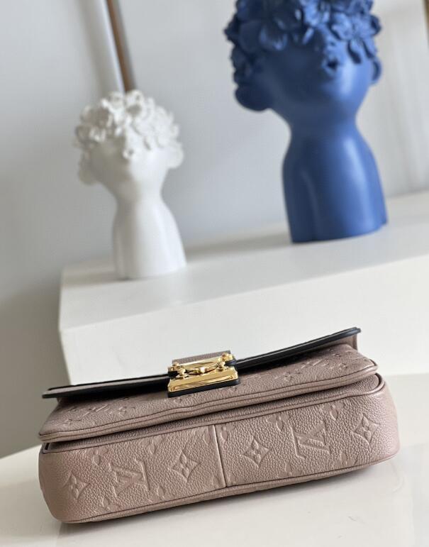 SAMC - LOV Bags - 1643