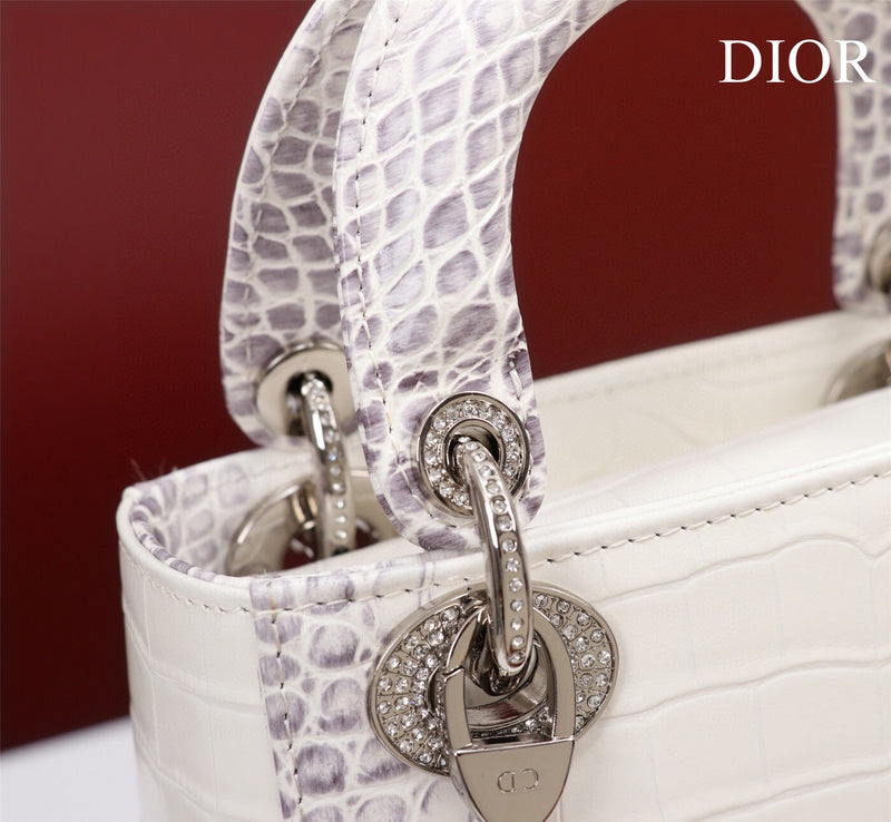 ELE - Dir Bags - 1755