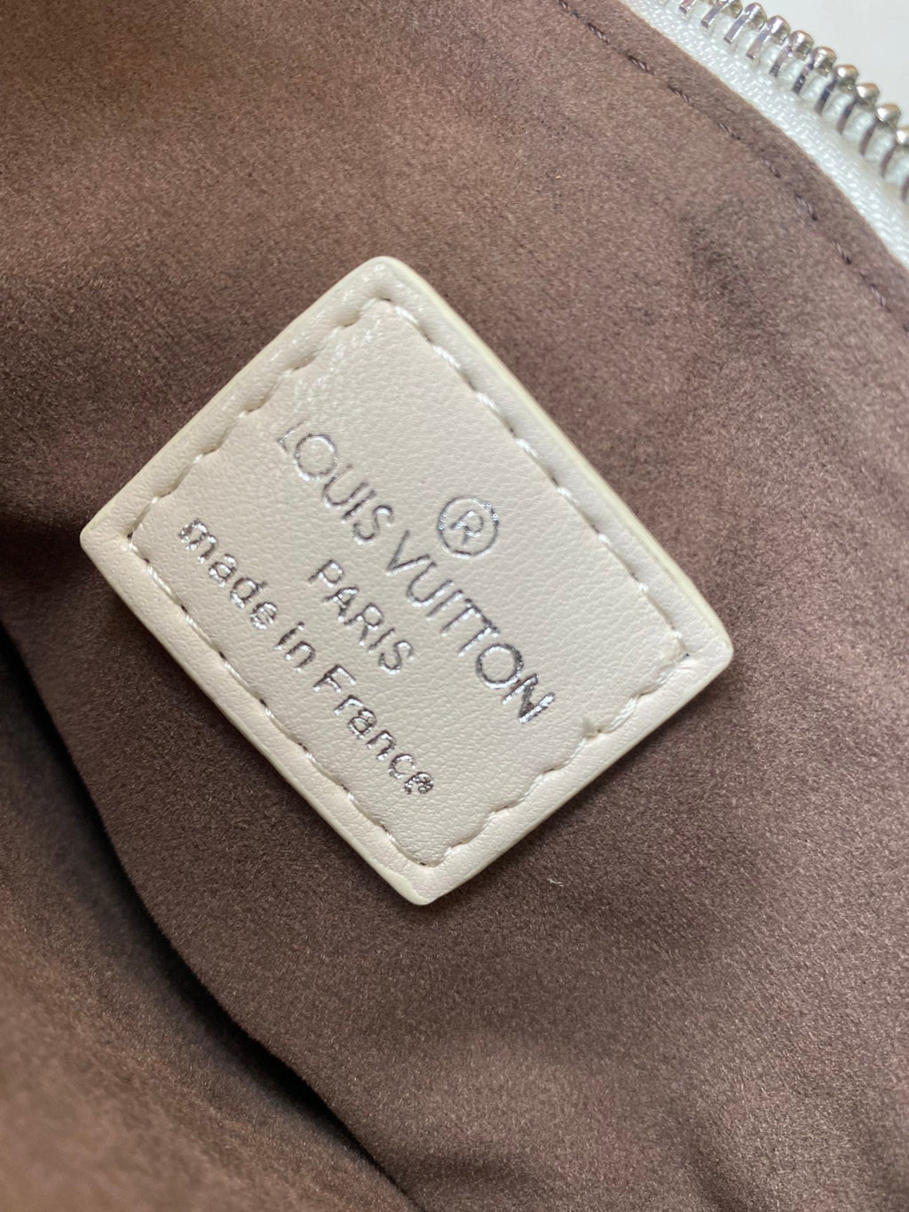EN - Luxury Bags LUV 784