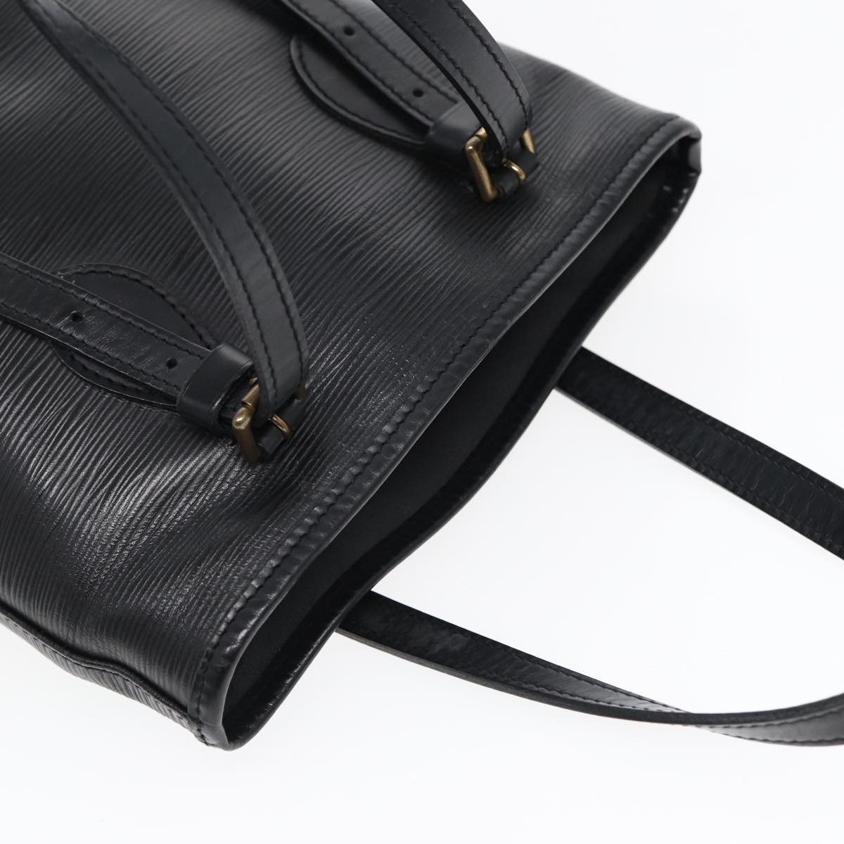 Louis Vuitton Bucket  Leather Shoulder Bag