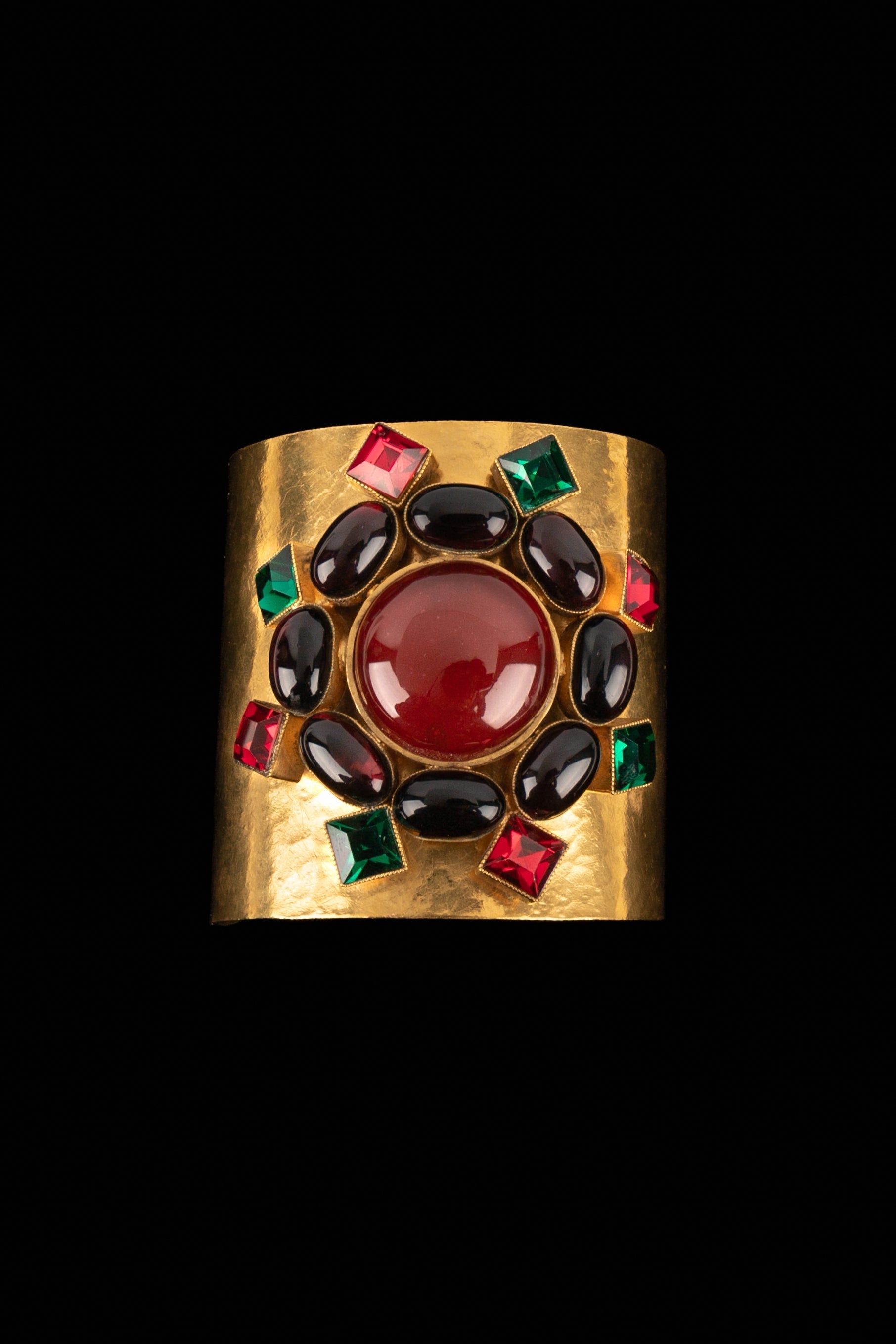 Bracelet manchette Chanel hiver 1996