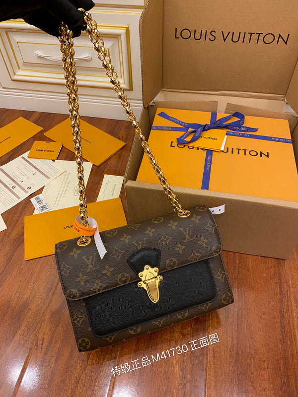 Glamy - LOV Bags - 974
