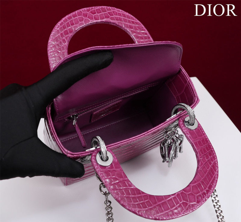 ELE - Dir Bags - 1653