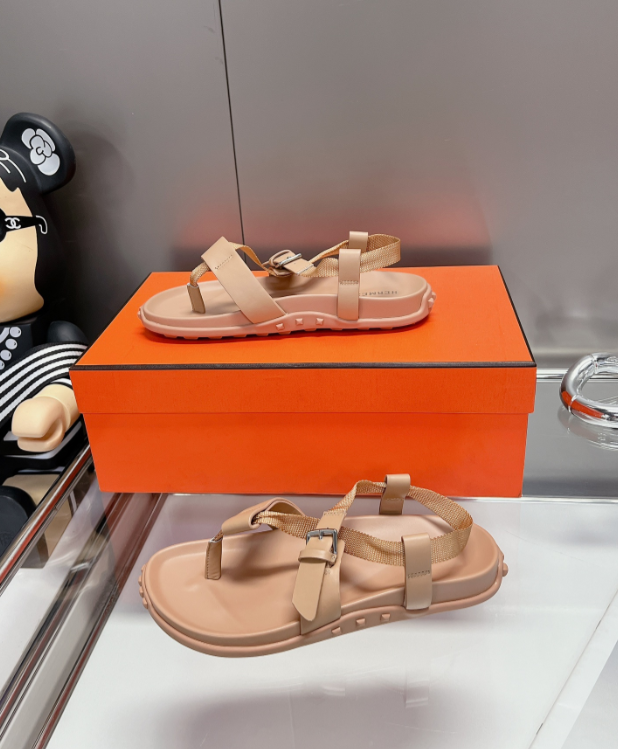 SAMC - HMS Women Shoes - 649