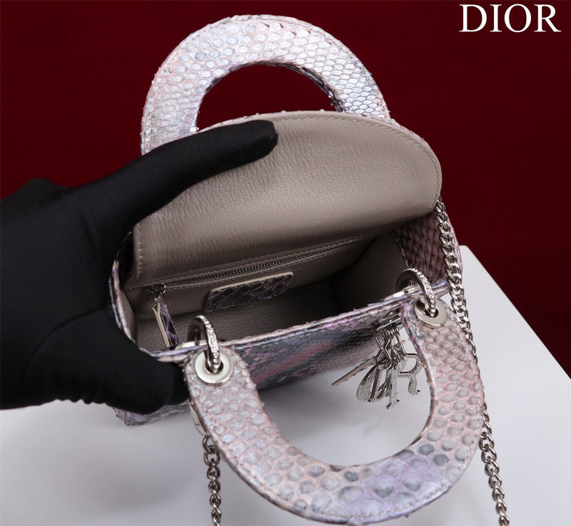 ELE - Dir Bags - 1720
