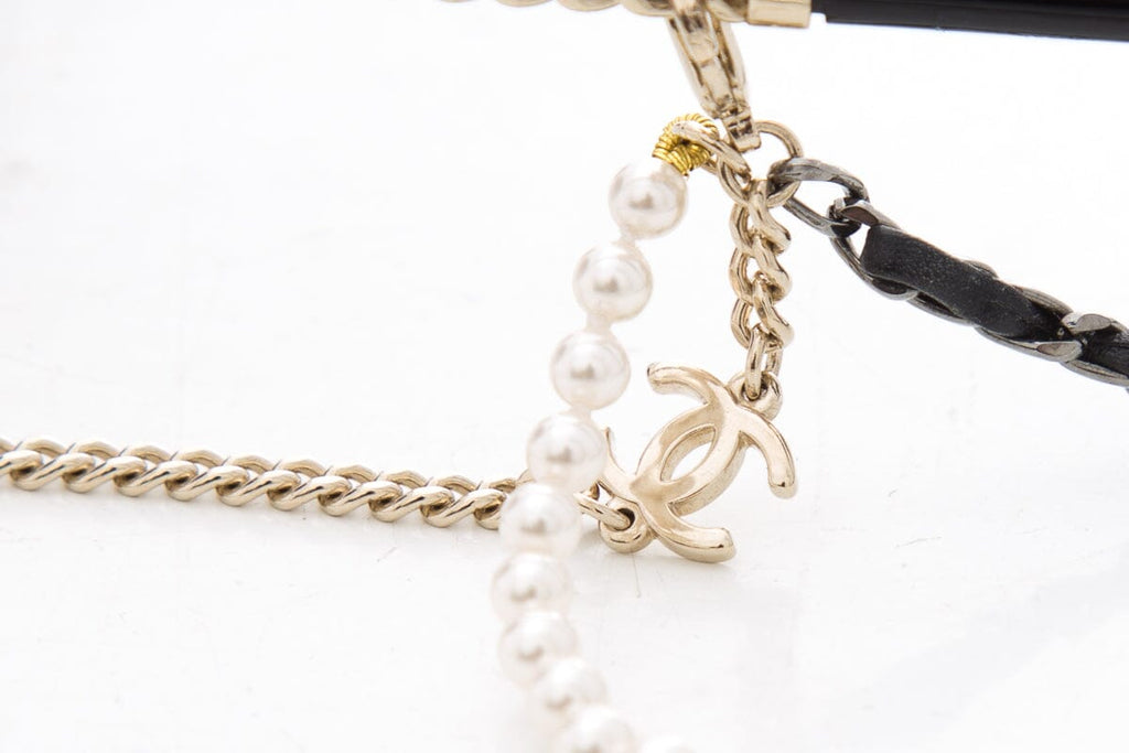 Chanel Black Round Pearl Chain Detail Sunglasses