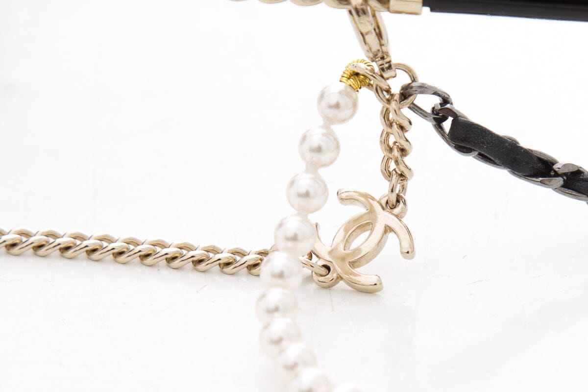 Chanel Black Round Pearl Chain Detail Sunglasses