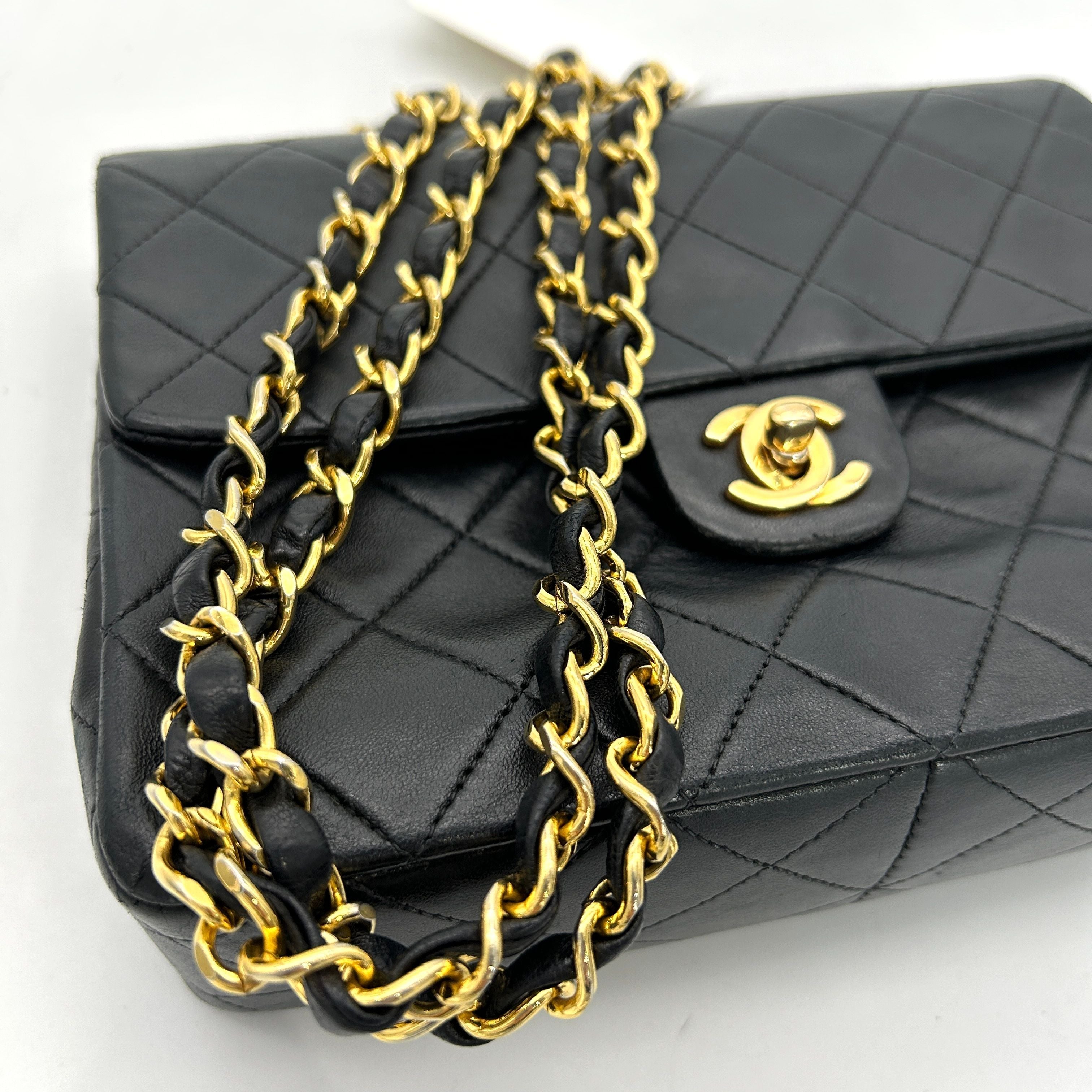 Pre-owned Chanel Classic Mini Square Flap Bag - Black Shoulder Bags, Handbags ch63346cc