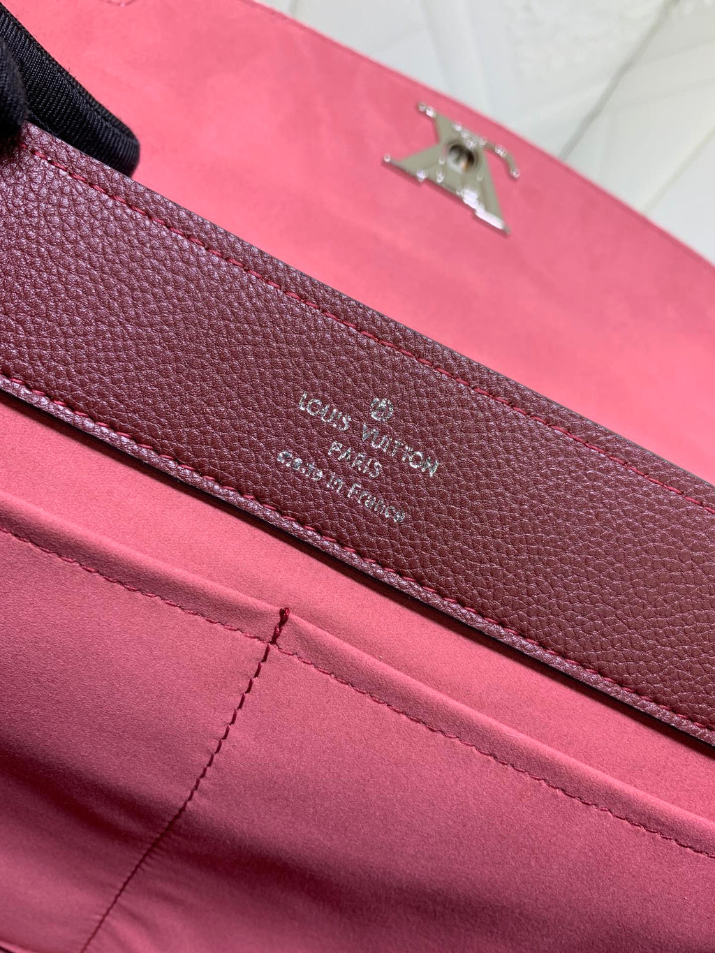 EN - Luxury Bags LUV 747
