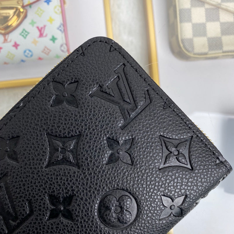 LOV2 Bags - Luxurious Bags  1824