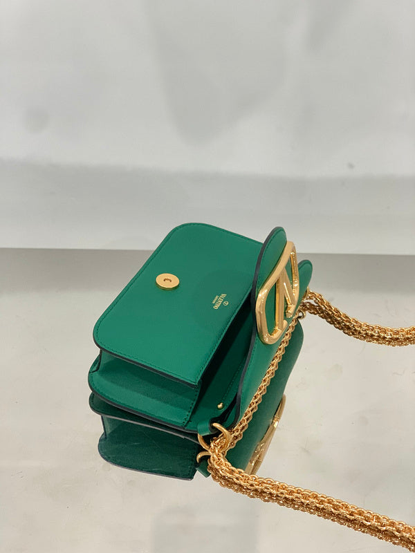 Glamy - VEL Bags - 1600