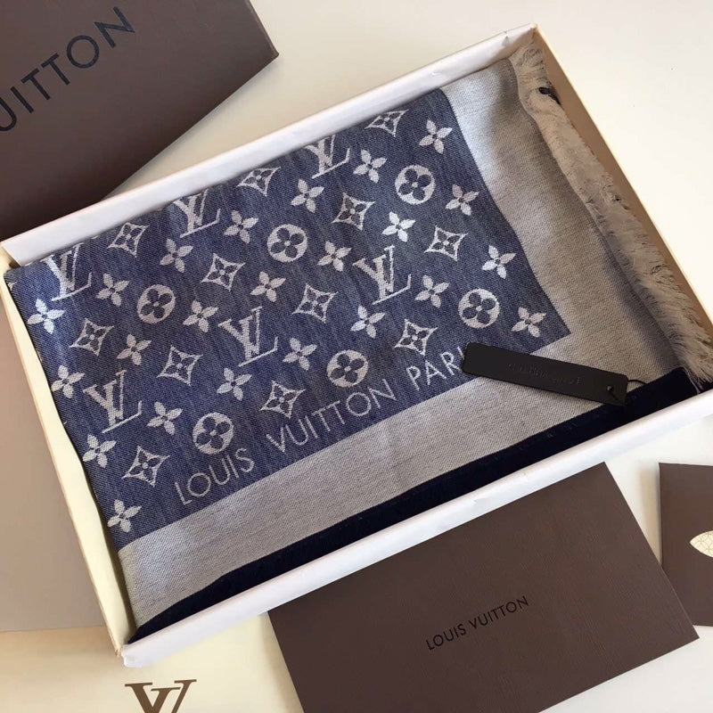 EN - Luxury LUV  Scarf 018