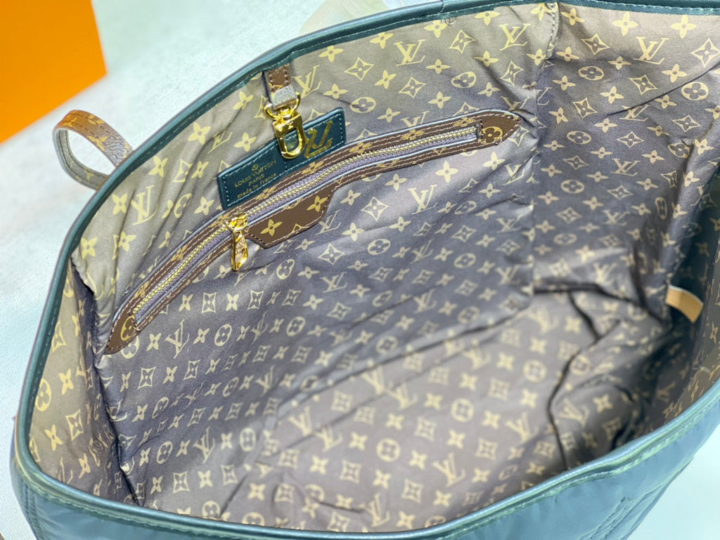 EN - New Bag LUV 623