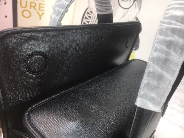 EN - Luxury Bags GCI 563