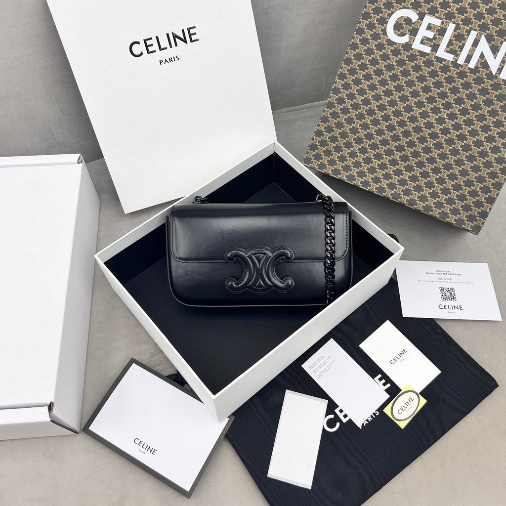GLAMI Chain Shoulder Bag Triomphe Black For Women 8in/20.5cm 197993EQJ.38NN