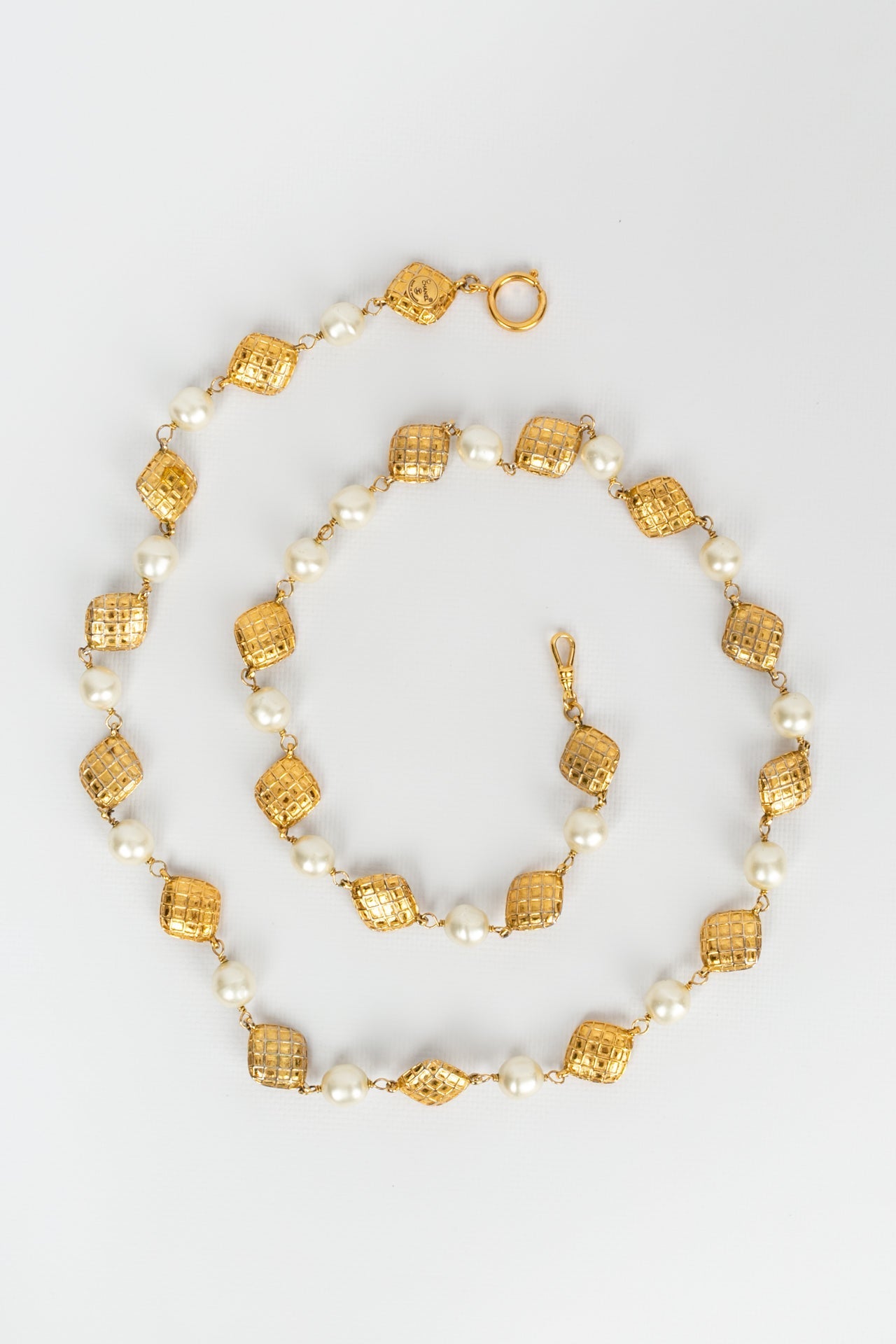 Parure perlÃƒÆ’Ã‚Â©e et strassÃƒÆ’Ã‚Â©e Chanel