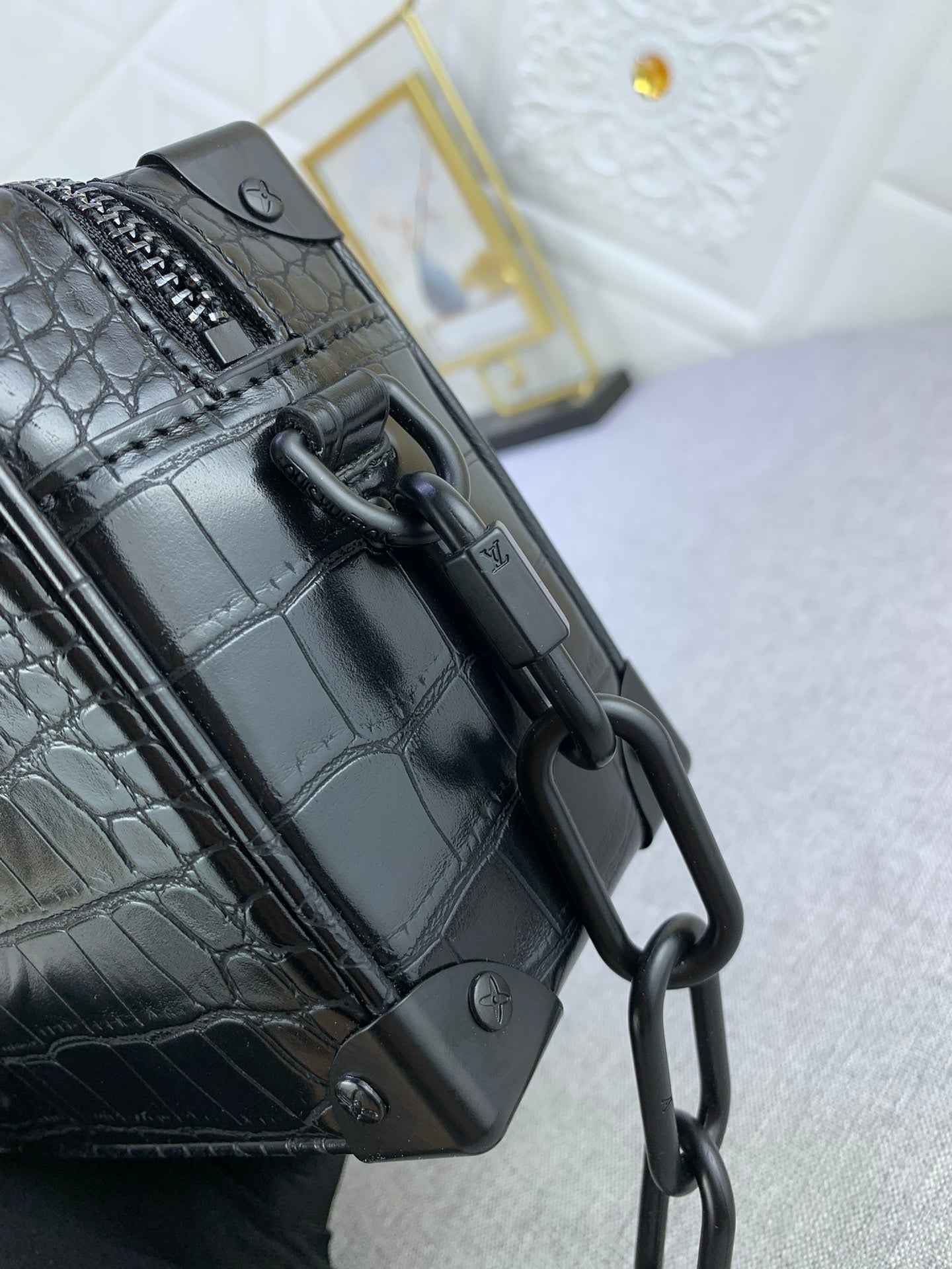 EN - New Arrival Bags LUV 660