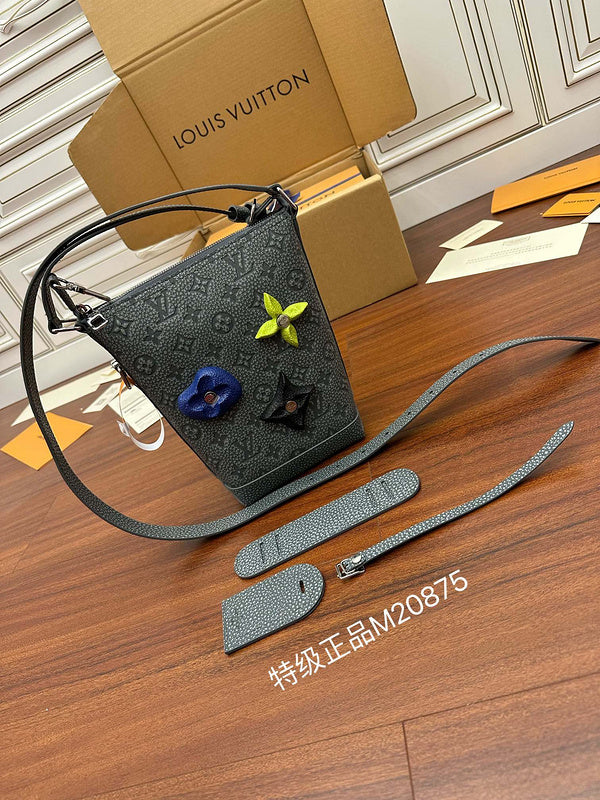Fashion Lu-Vi bags - 3396
