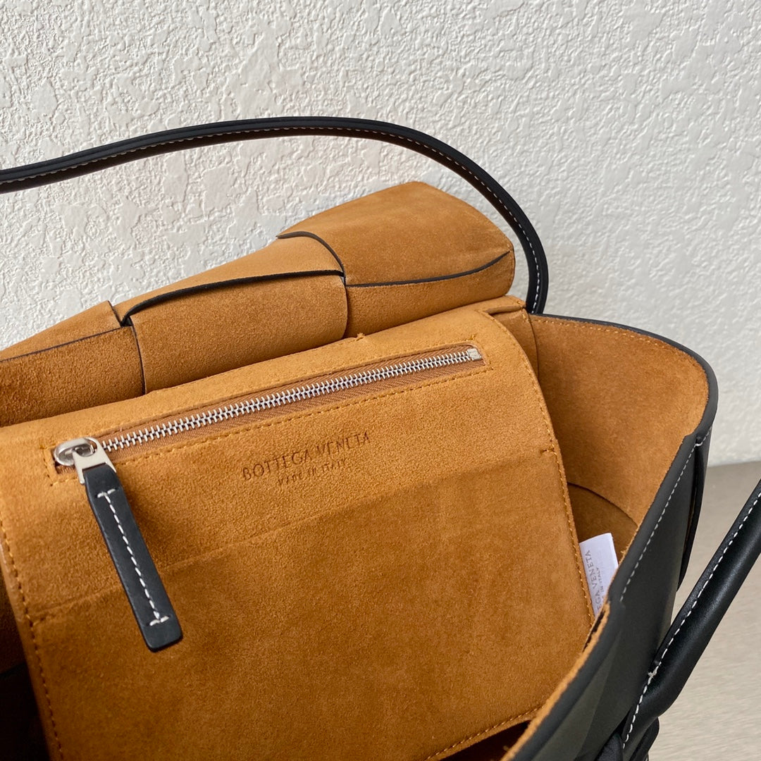 GLAMI Arco Bag For Women 12in/33cm In Black