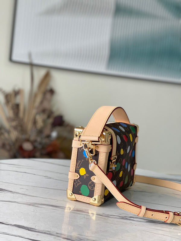 Fashion Lu-Vi bags - 4999