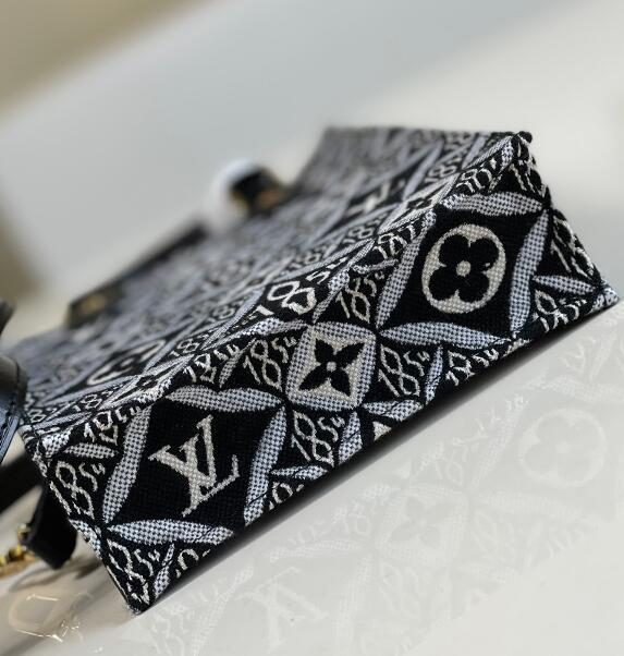 SAMC - LOV Bags - 2578