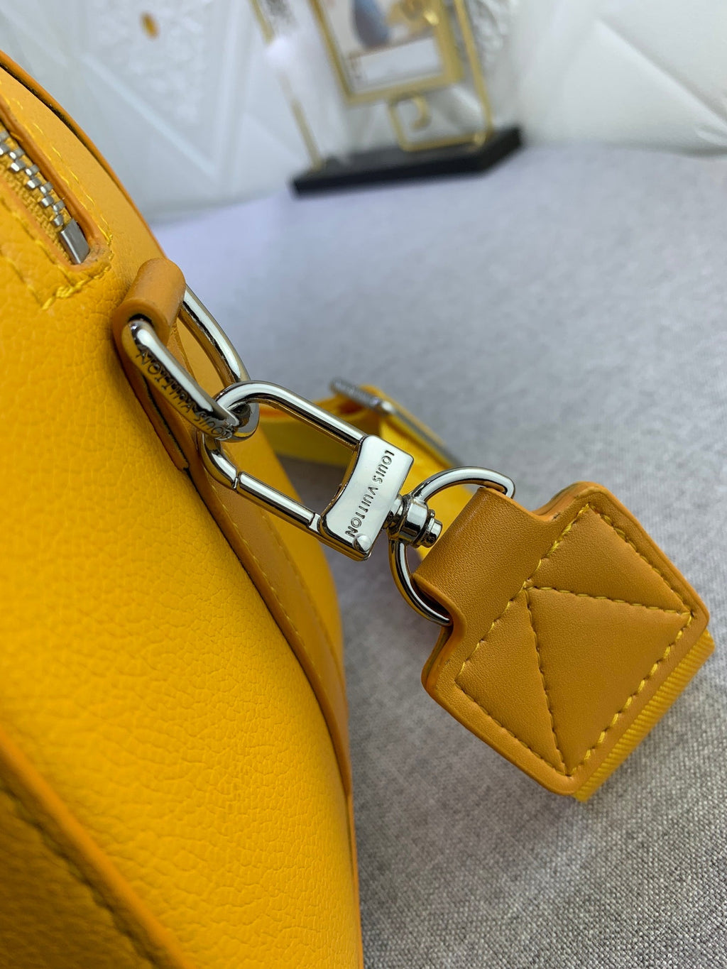 EN - New Arrival Bags LUV 680