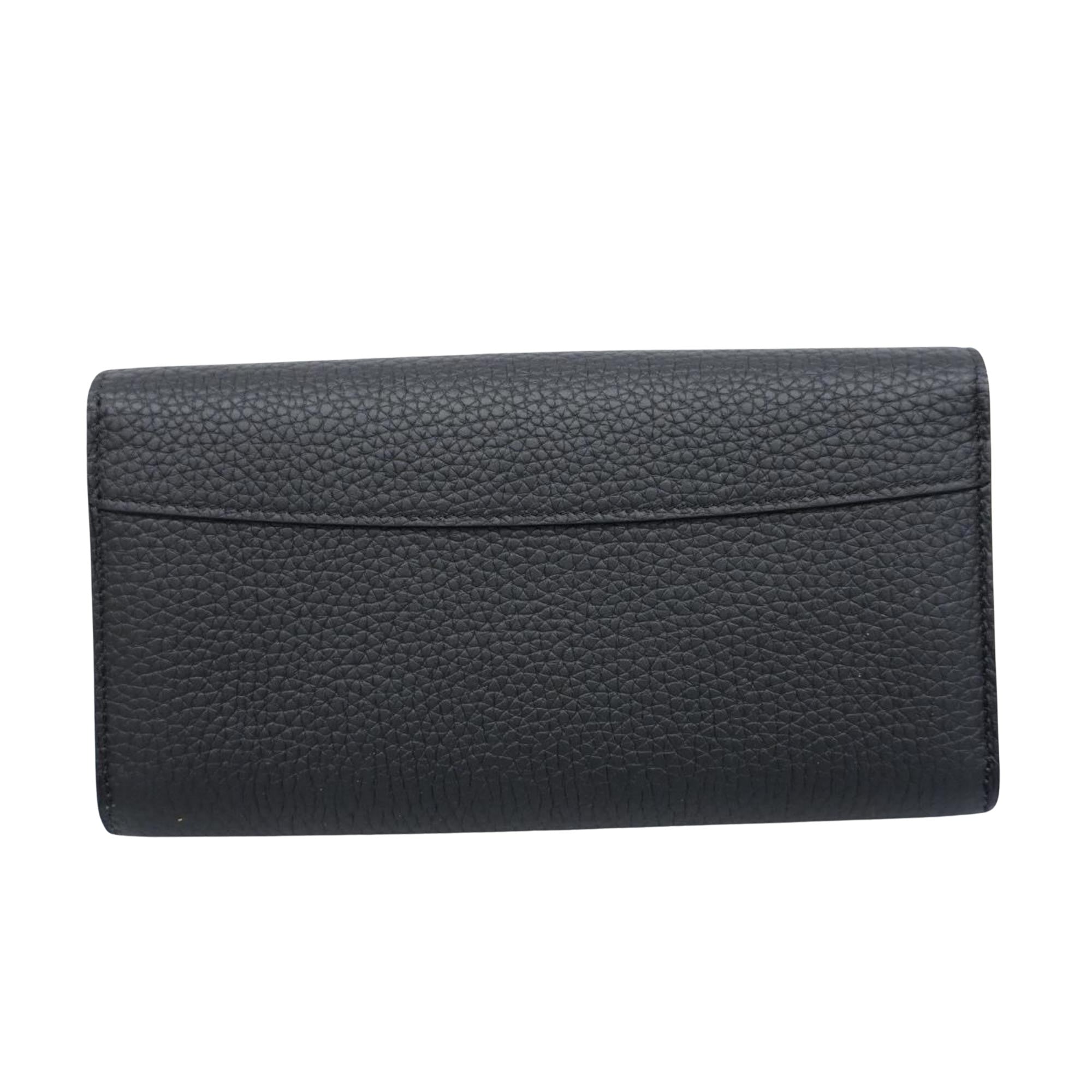 Louis Vuitton Capucines  Leather Wallet  ()