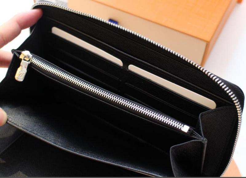 SAMC - Mix Wallets - 043