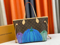 EN - New Arrival Bags LUV 674