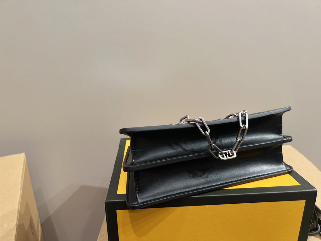 EN - Luxury Bags FEI 290