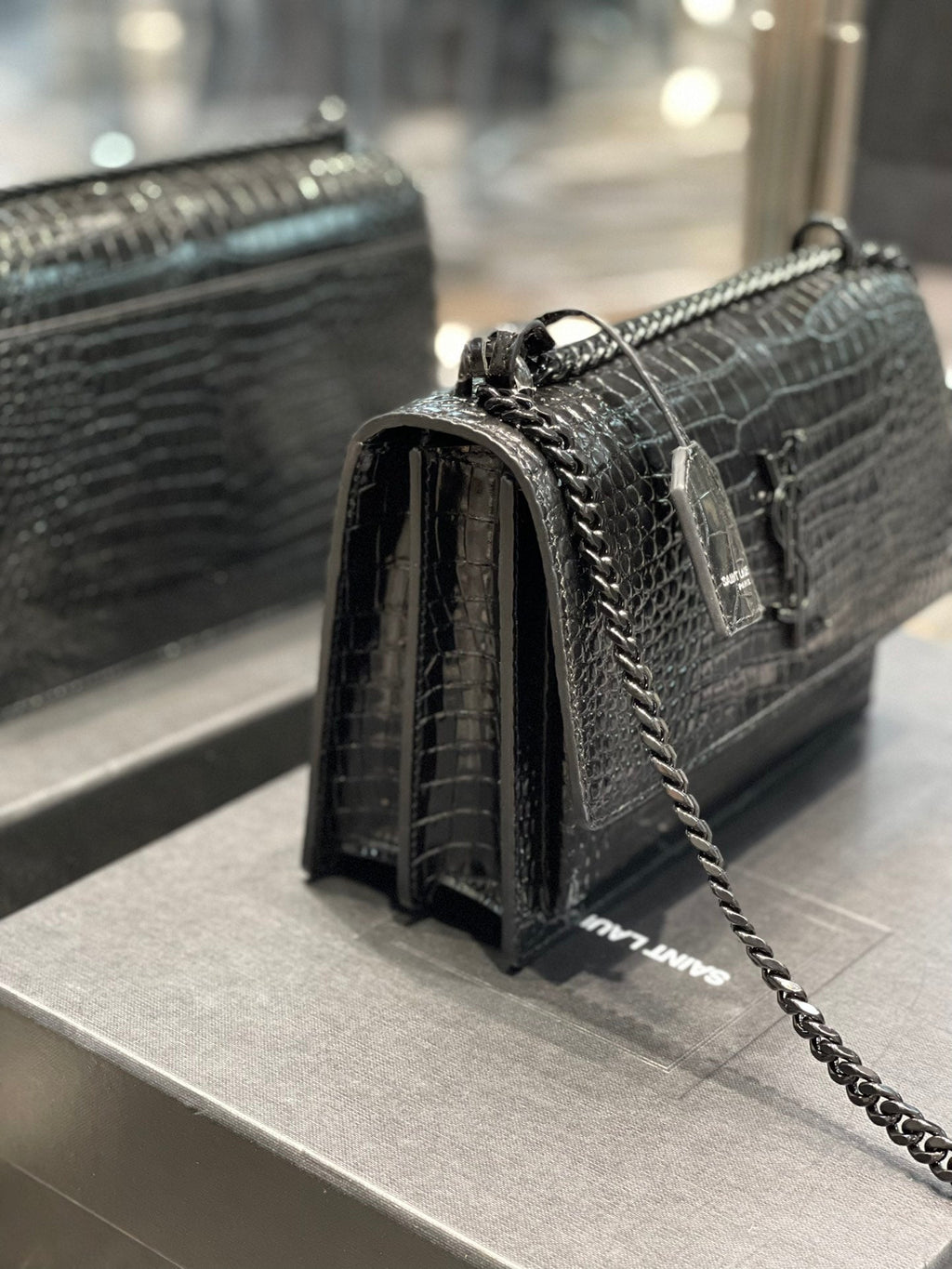 GLAMI Sunset MeGLAMIum Chain Bag Black For Women 8.6in/22cm YSL 442906DND0U1000
