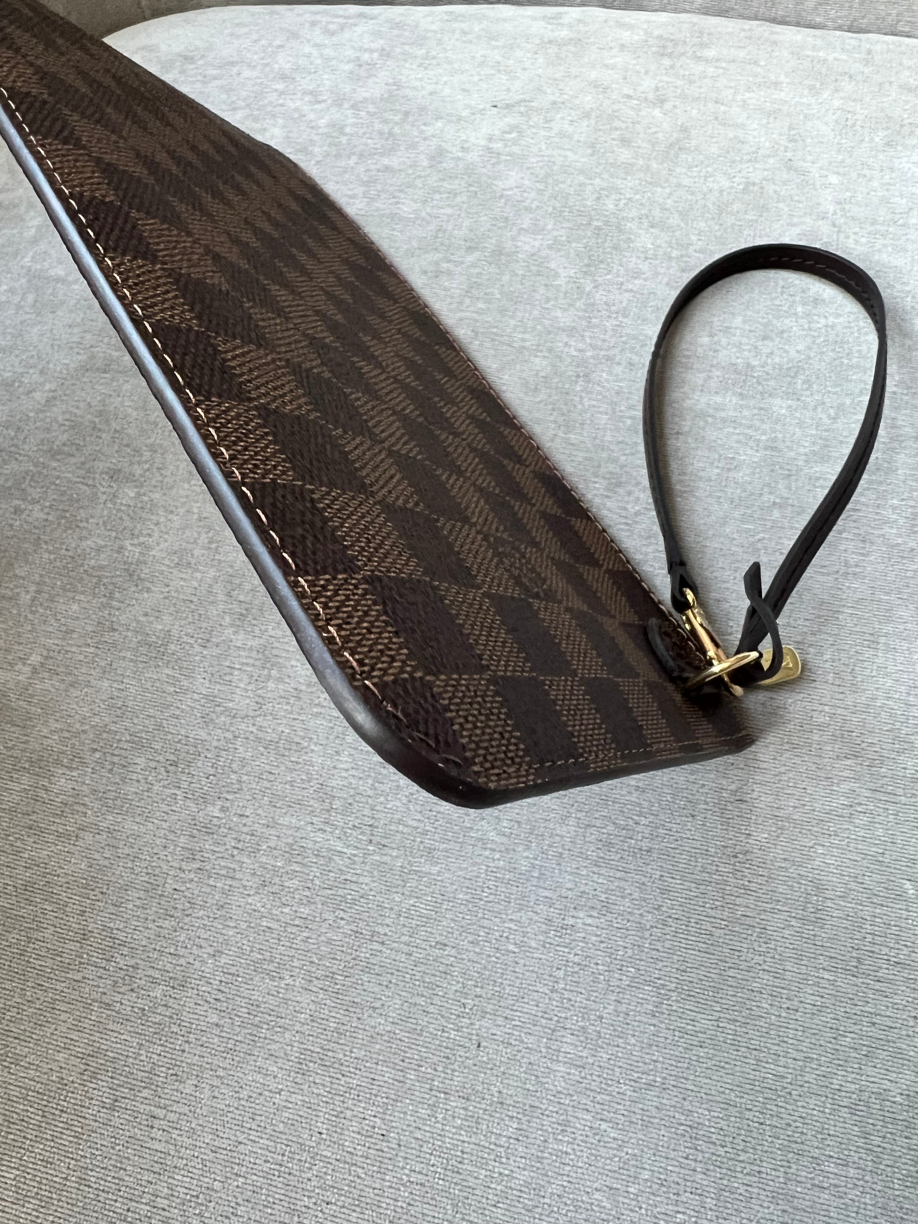 Louis Vuitton Pouch (from Neverfull MM) in Damier Ebene