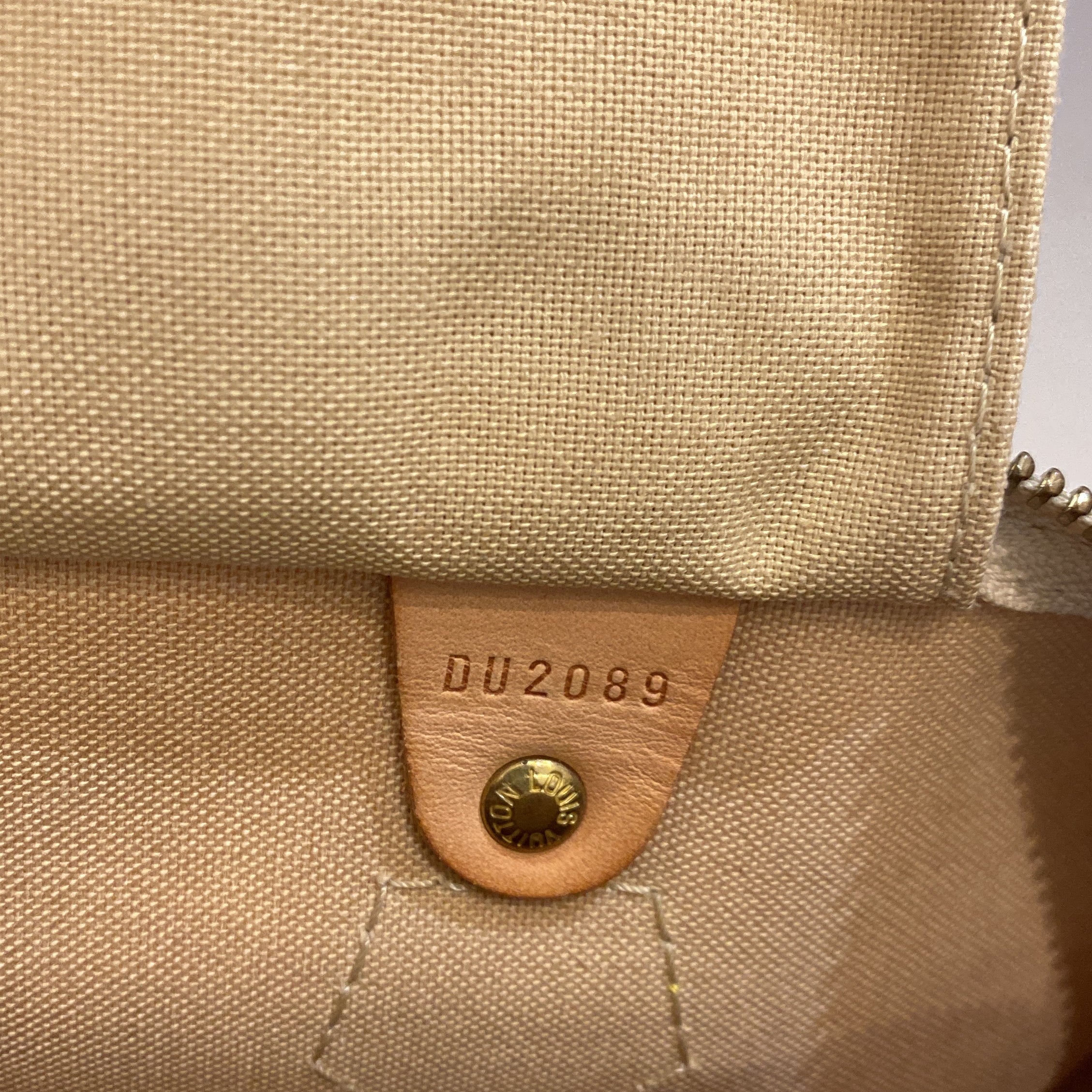 Louis Vuitton Speedy Handbag Damier 30