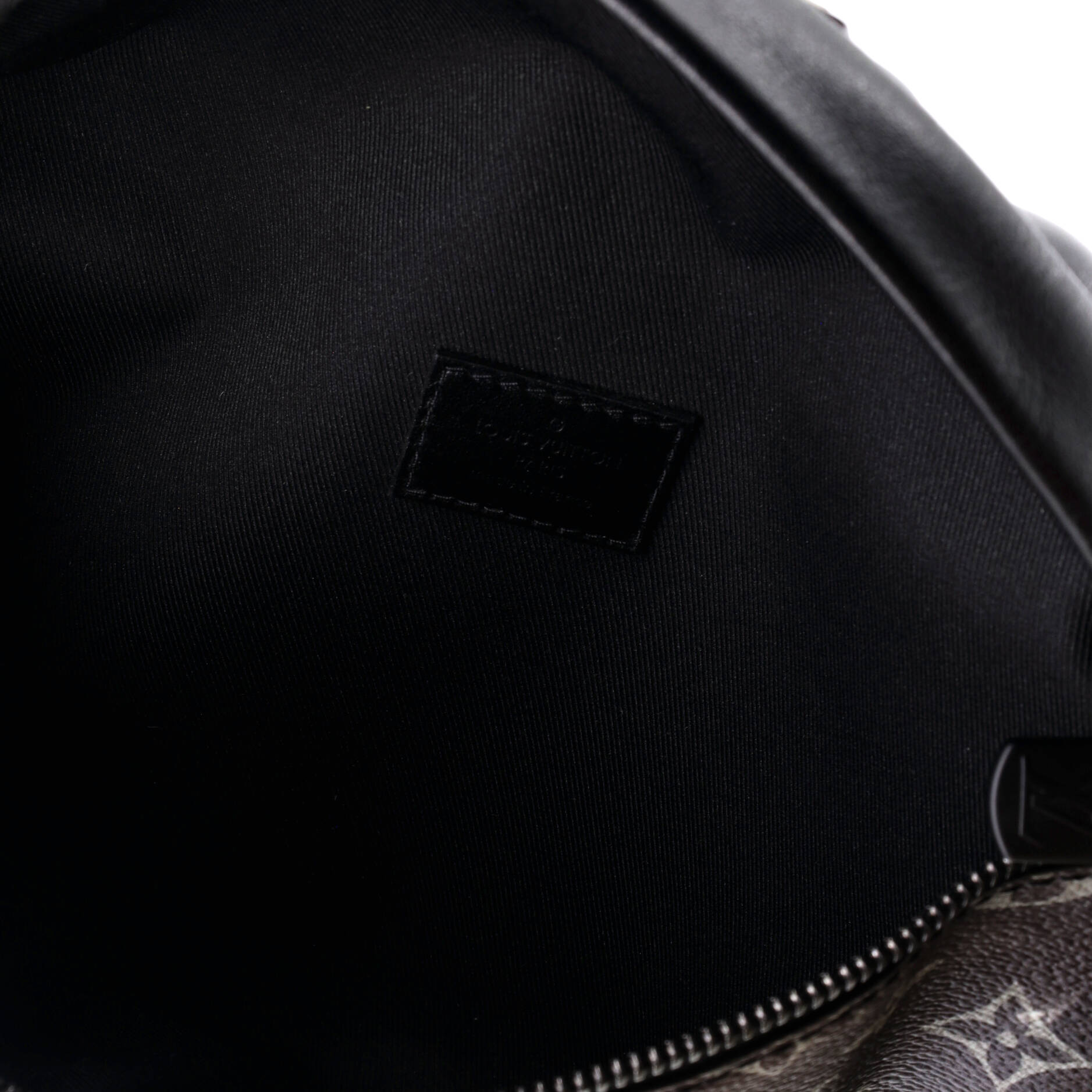 Louis Vuitton Discovery Bumbag Limited Edition Monogram Galaxy Canvas