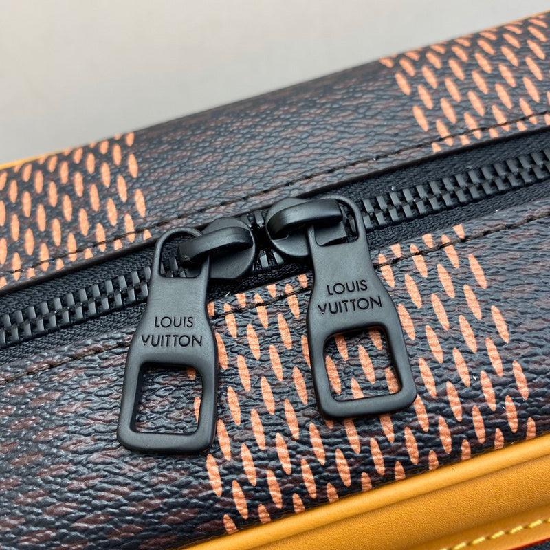 LOV2 Bags - Luxurious Bags  1767