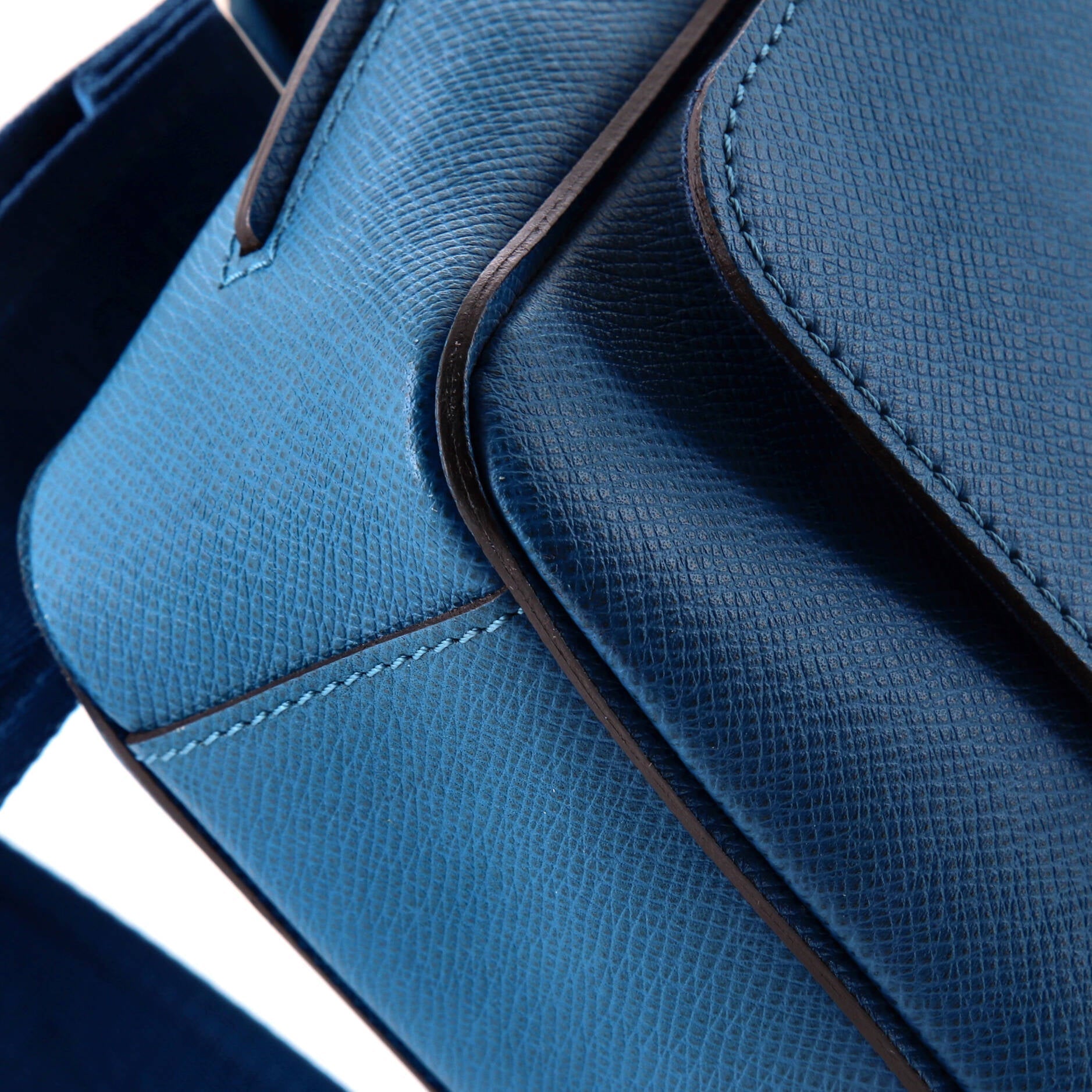 Louis Vuitton Roman Handbag Taiga Leather PM