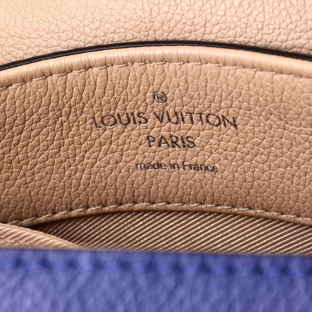 Louis Vuitton Lockme II Handbag Leather