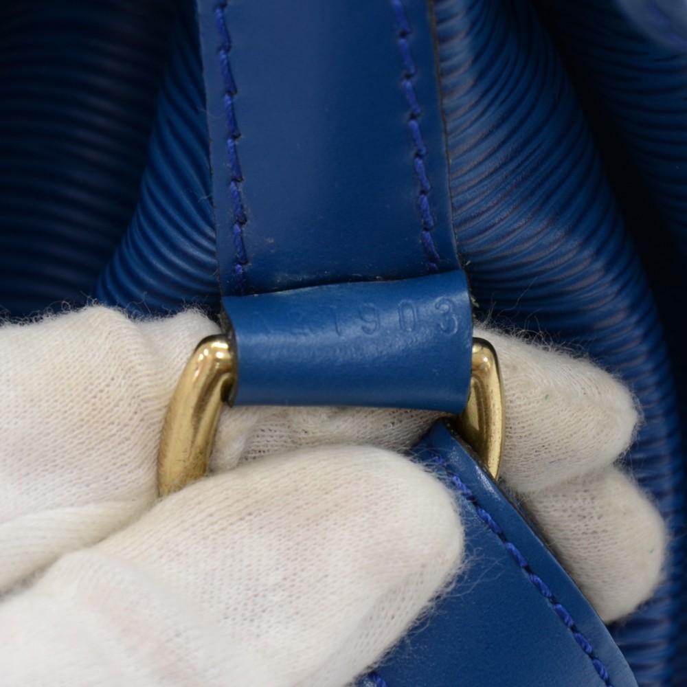Louis Vuitto Petit Noe Blue Epi Leather Bag