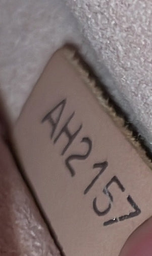 Louis Vuitton Asteria Handbag Mahina Leather
