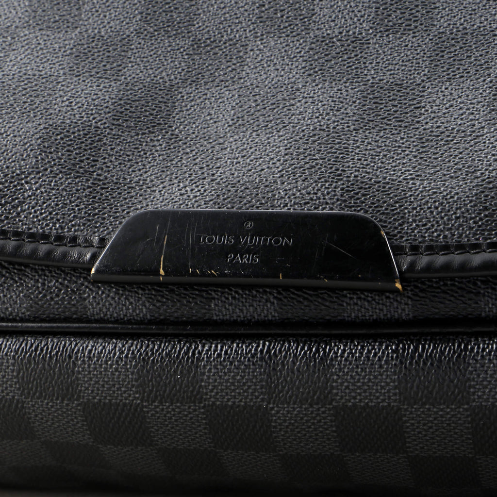 Louis Vuitton Daniel Messenger Bag Damier Graphite GM