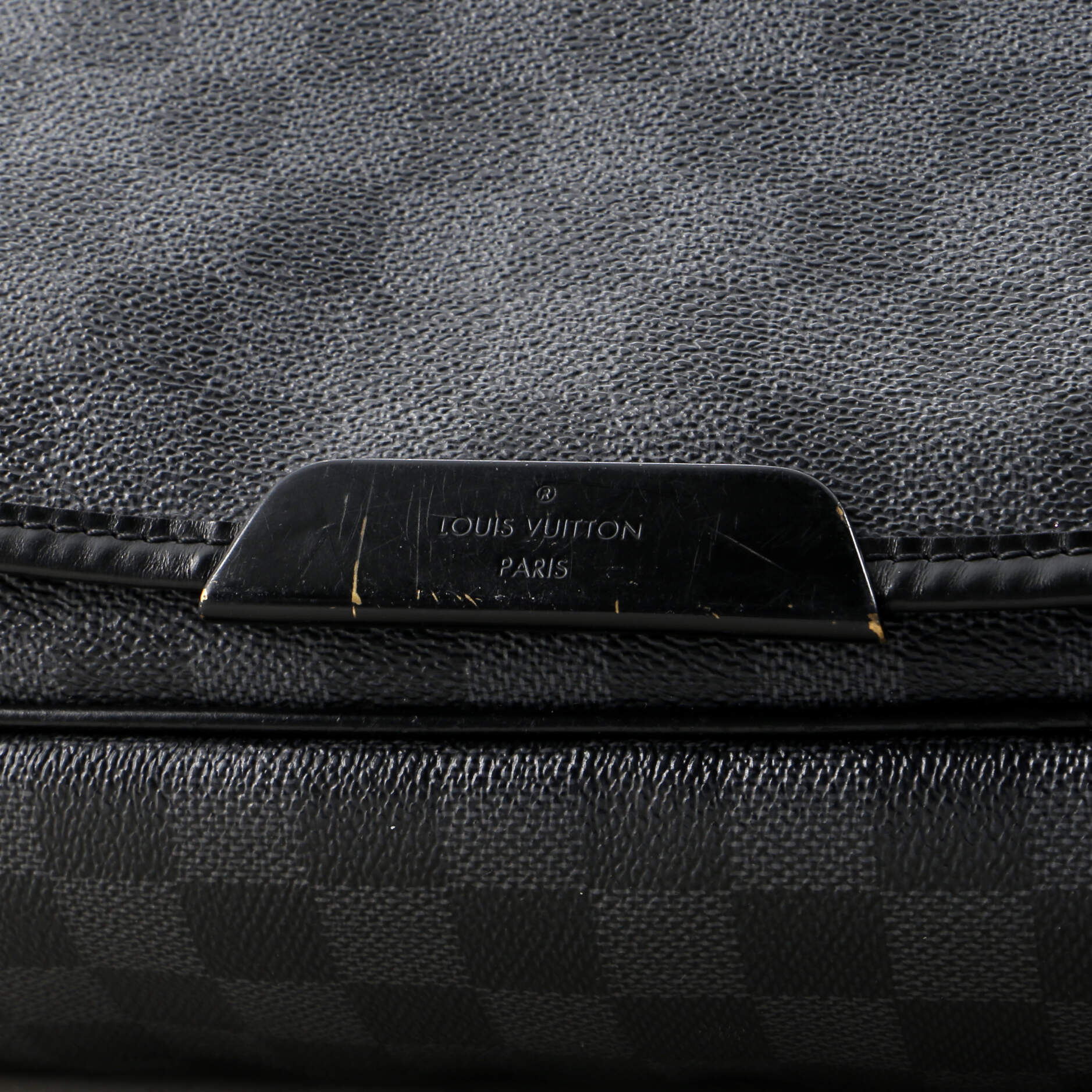 Louis Vuitton Daniel Messenger Bag Damier Graphite GM