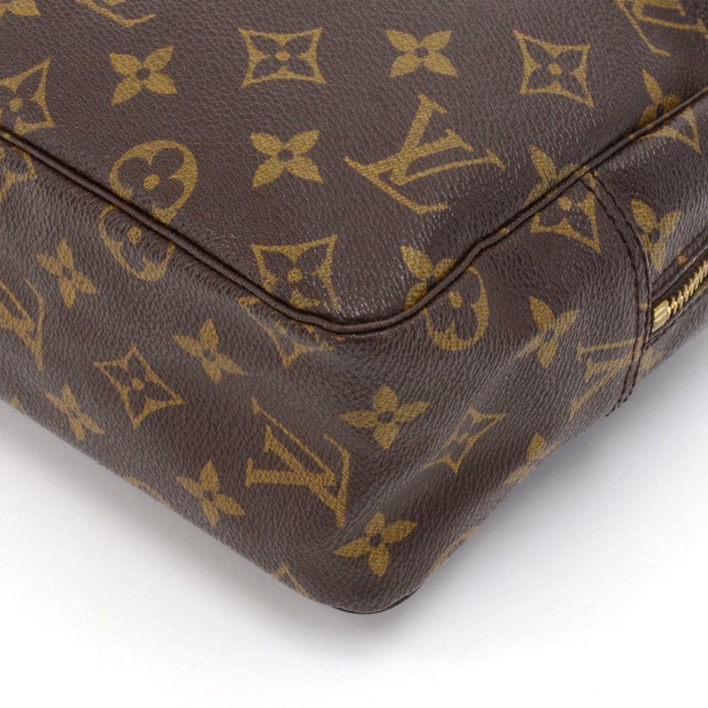 Louis Vuitto Trousse Toilette 28 Monogram Canvas Cosmetic Pouch