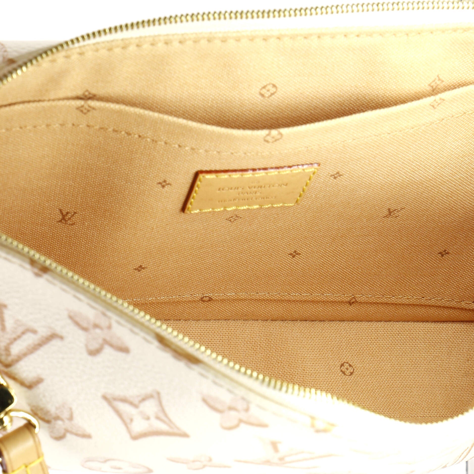 Louis Vuitton Maxi Multi Pochette Accessoires Fall for You Monogram Canvas