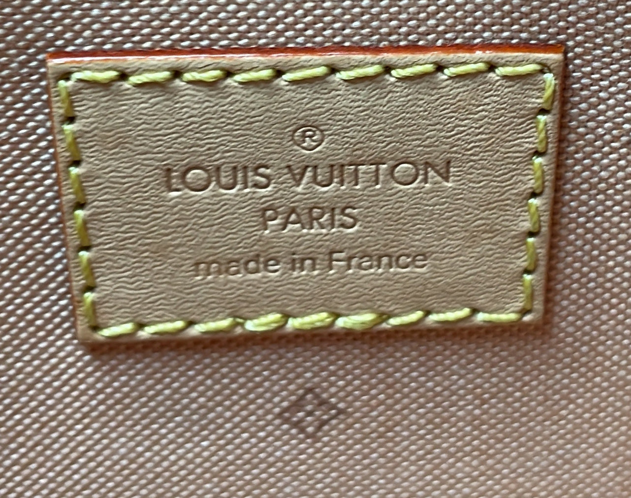 Louis Vuitton Maxi Multi Pochette Accessoires Fall for You Monogram Canvas