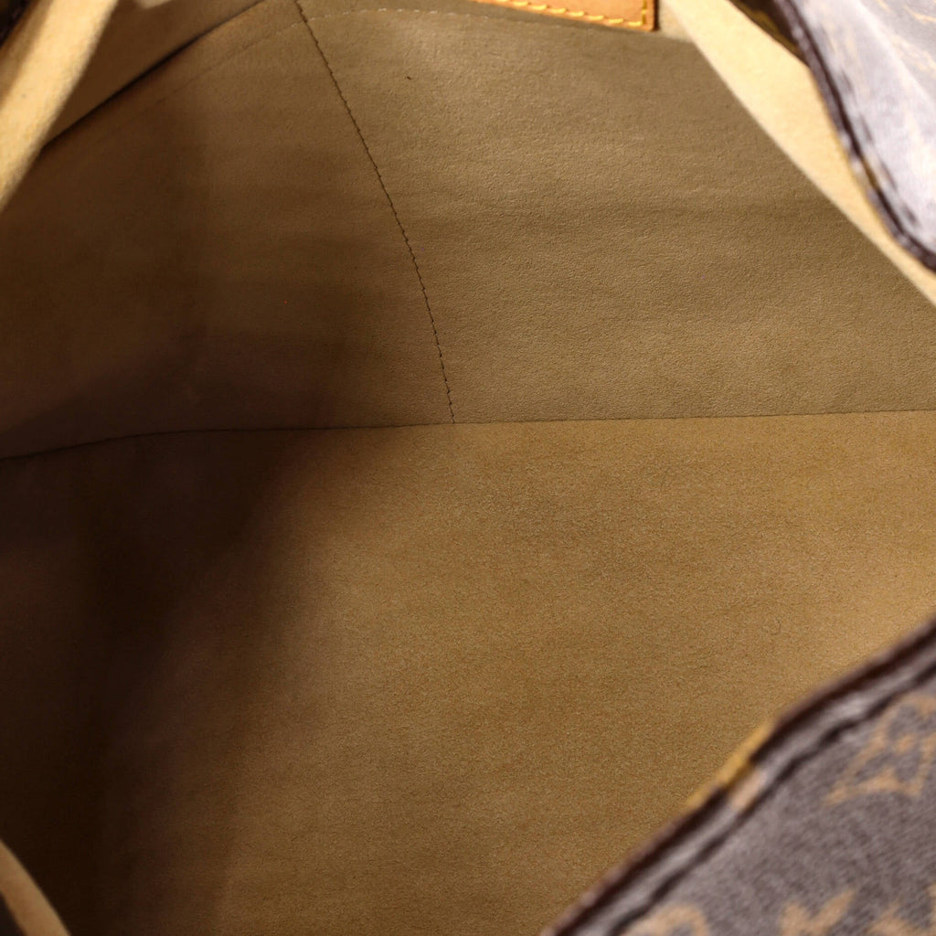 Louis Vuitton Artsy Handbag Monogram Canvas MM