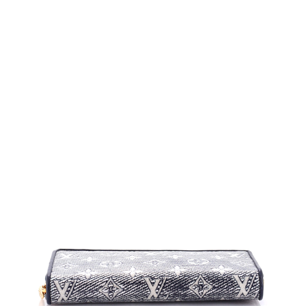 Louis Vuitton Zippy Wallet Monoglam Jacquard Canvas