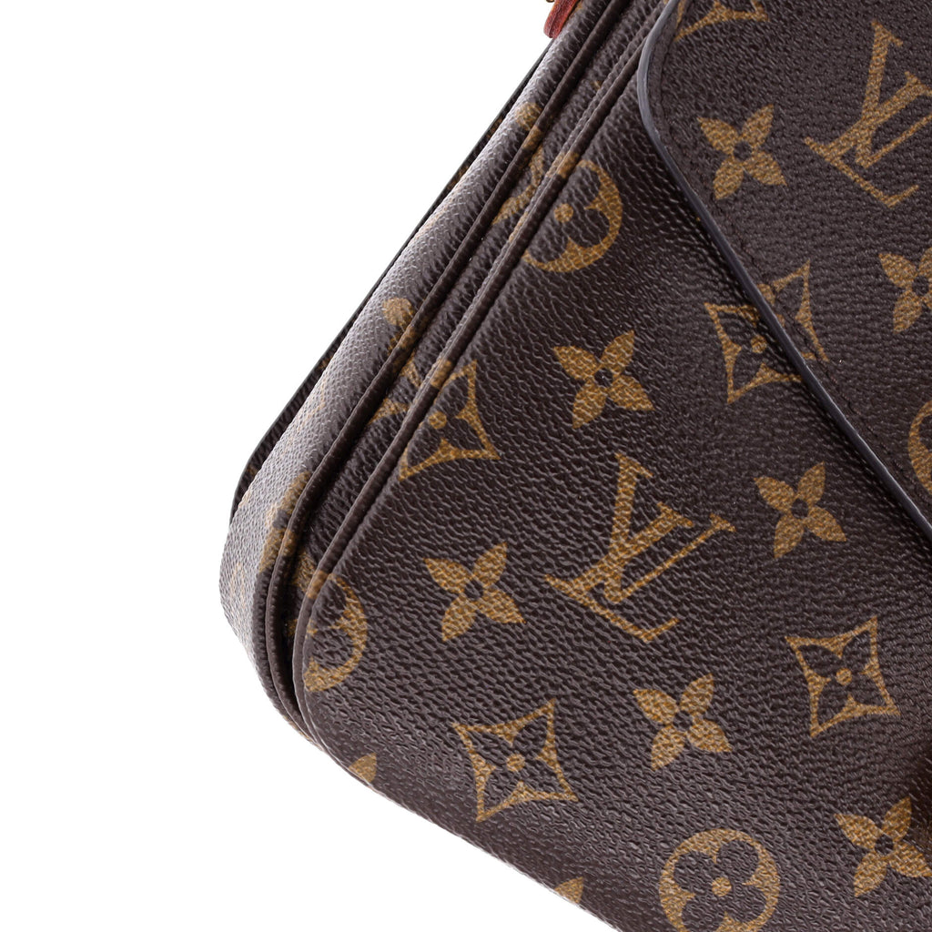 Louis Vuitton Pochette Metis Monogram Canvas