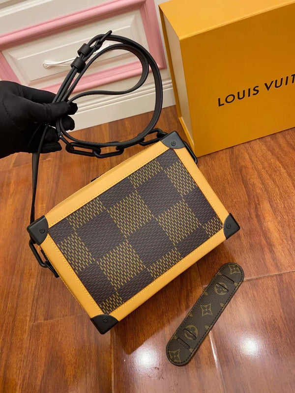 LOV2 Bags - Luxurious Bags  2651