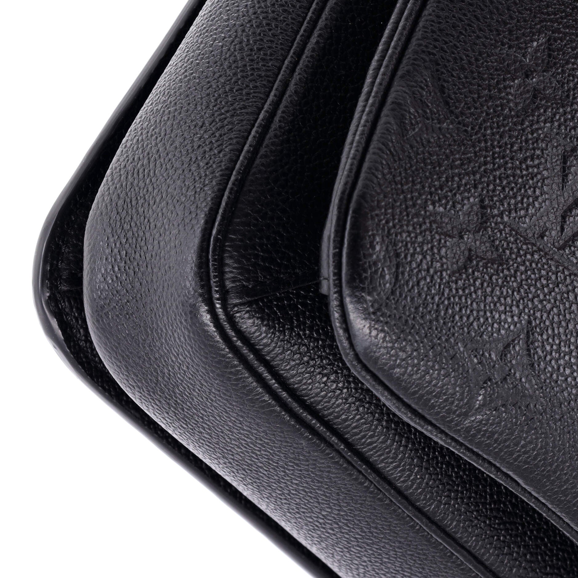 Louis Vuitton Pochette Metis Monogram Empreinte Leather East West